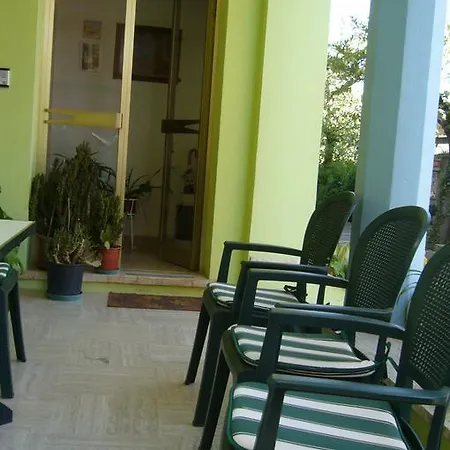 Canapini Hotel *