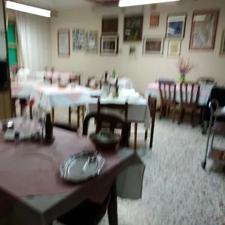 Canapini Hotel *